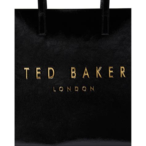 ted baker bag identification.